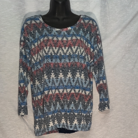Almost Famous sweater - Picture 1 of 7
